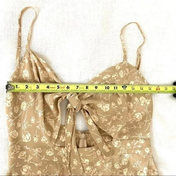 BLUE LIFE Twilight Tie Front Dress in Blushing Gardens Taupe - Picture 6 of 9